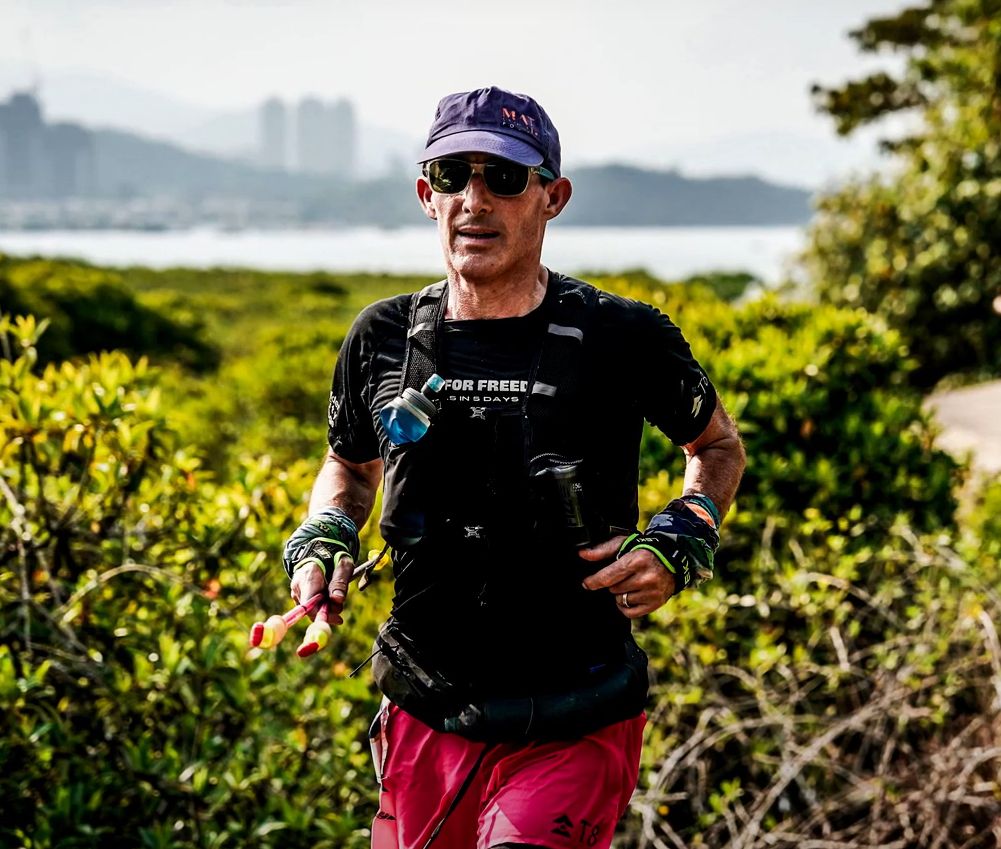 Jo Lodder Running in Hong Kong